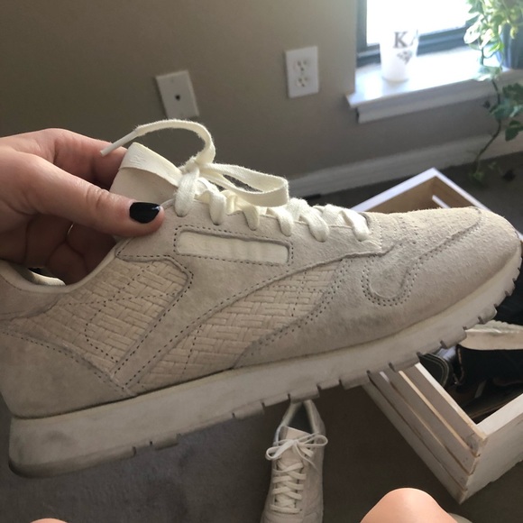 Reebok Sneakers - Picture 2 of 4